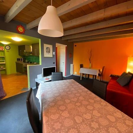 Rainbow House Appartement Intra Buitenkant foto